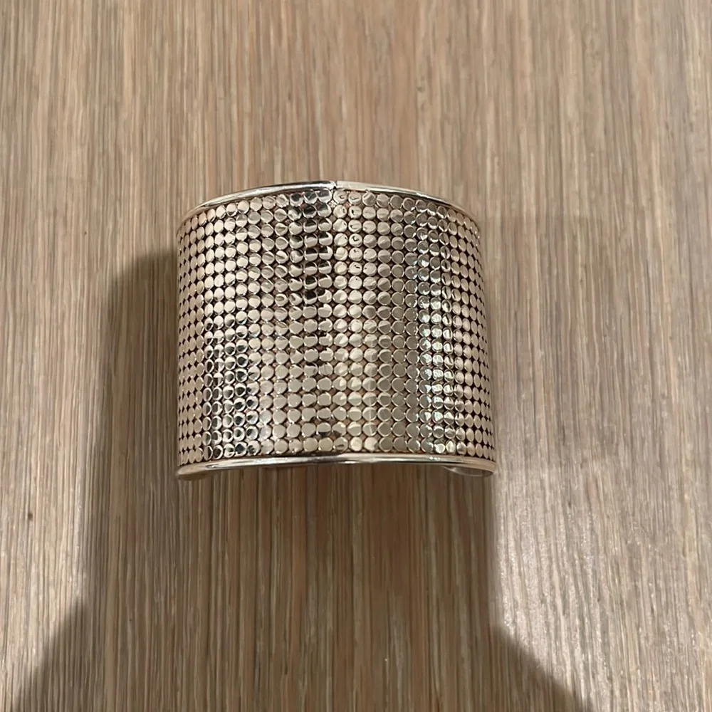 Anna Beck wide dotted cuff silver - Picture 2 of 5